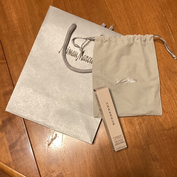 Burberry Lip Lacquer Tangerine Red - Picture 2 of 7